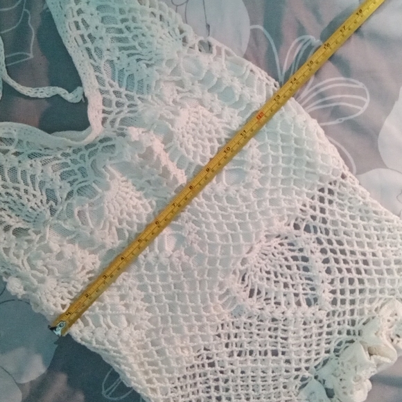 Say Thai TM white macrame halter - Picture 3 of 4
